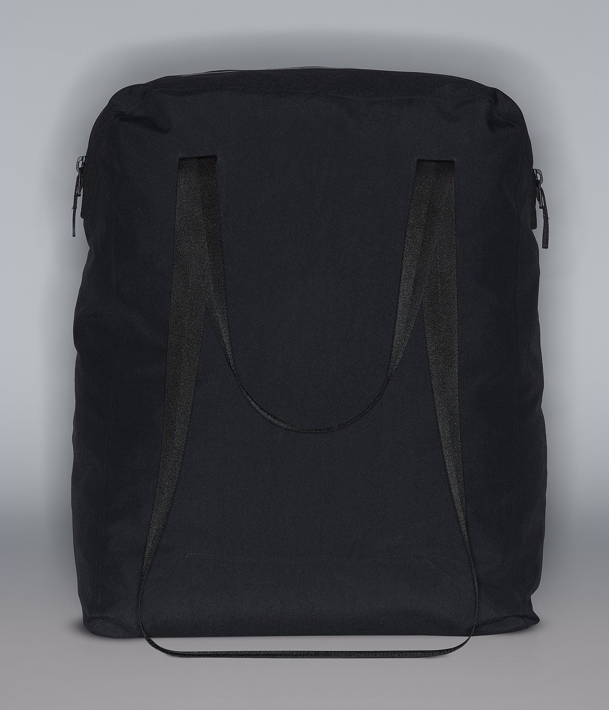 ARC’TERYX VEILANCE SequeTote Anniversary Acquire | Veilance's limited edition tote celebrates the