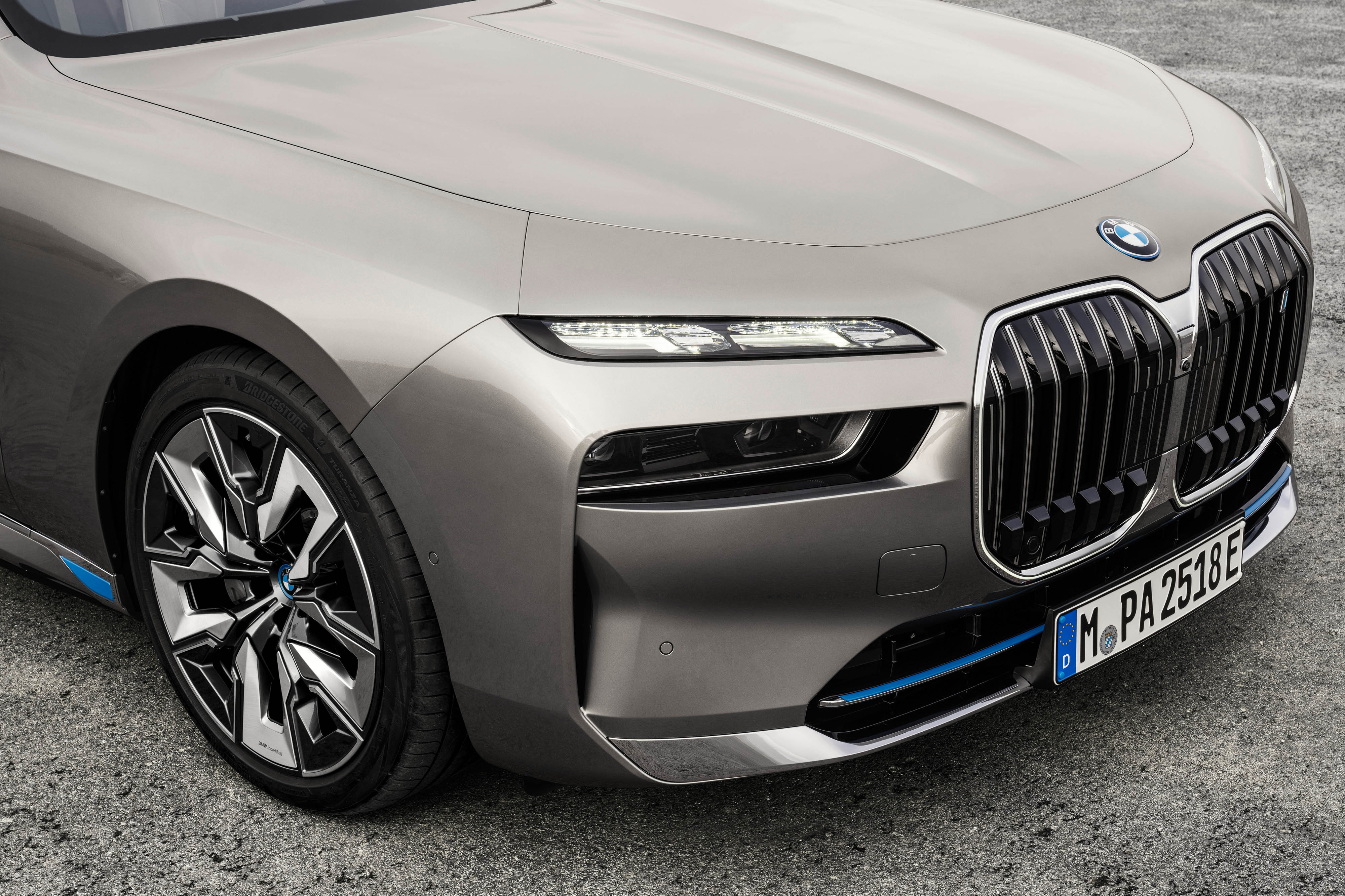 Acquire | BMW takes its flagship sedan into the EV era with the all-new ...