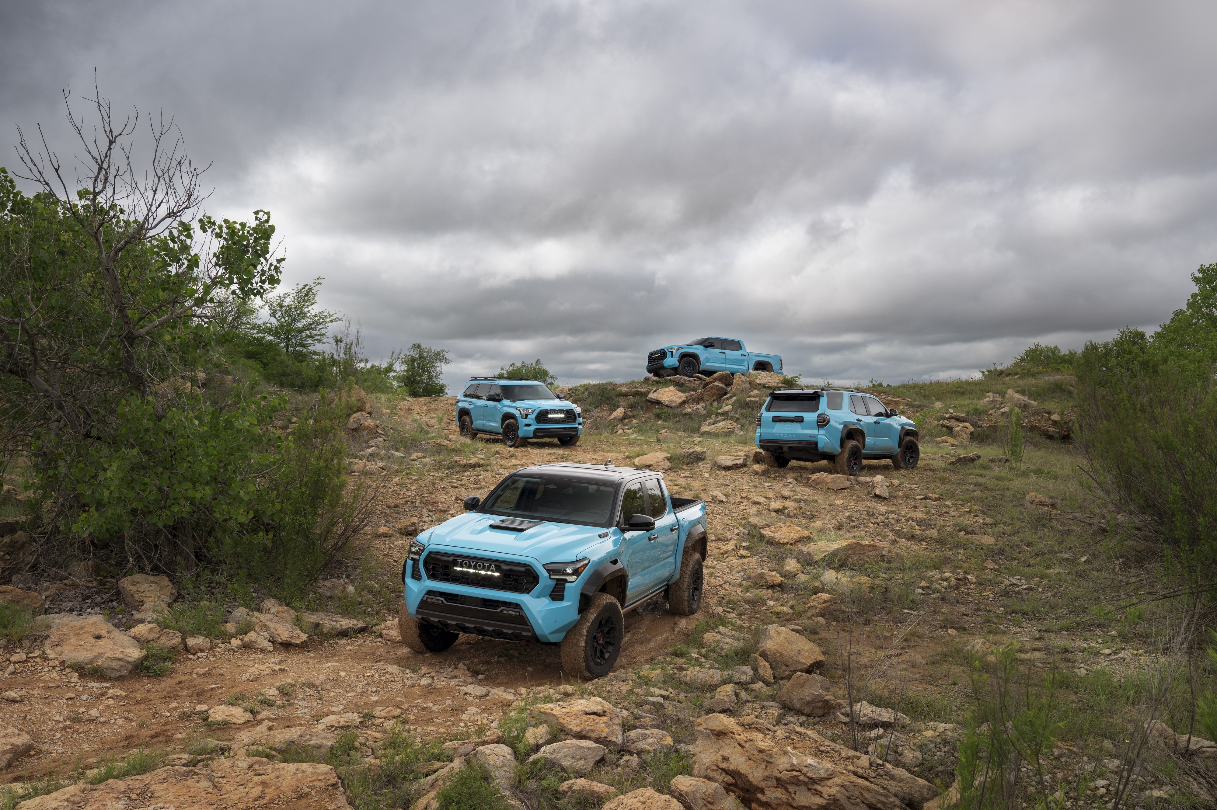 Acquire | Toyota unveils “Wave Maker,” its new 2026 TRD Pro color