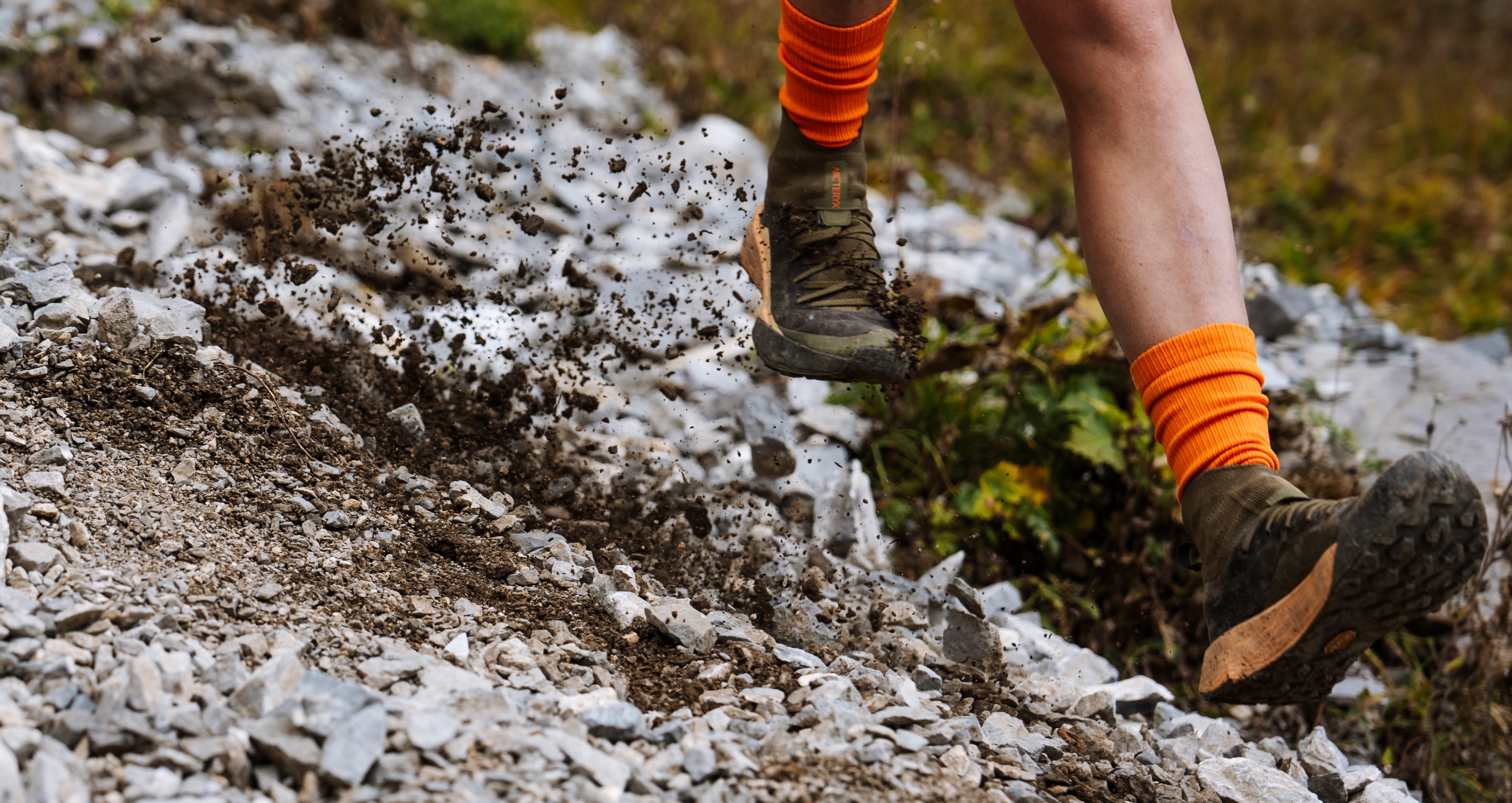 Verts shoe 新品 Acquire | Arc'teryx's new Vertex Shoe is designed for alpine
