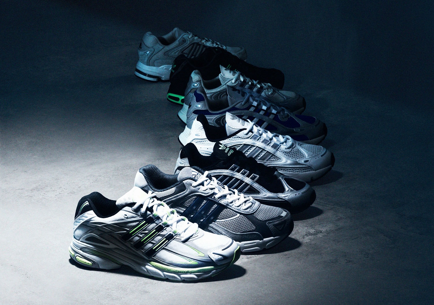 adidas gazelle silver green womens adidas Men's Forum2000 'Black White Collegiate Purple Gum' Sneakers 12 main image 0