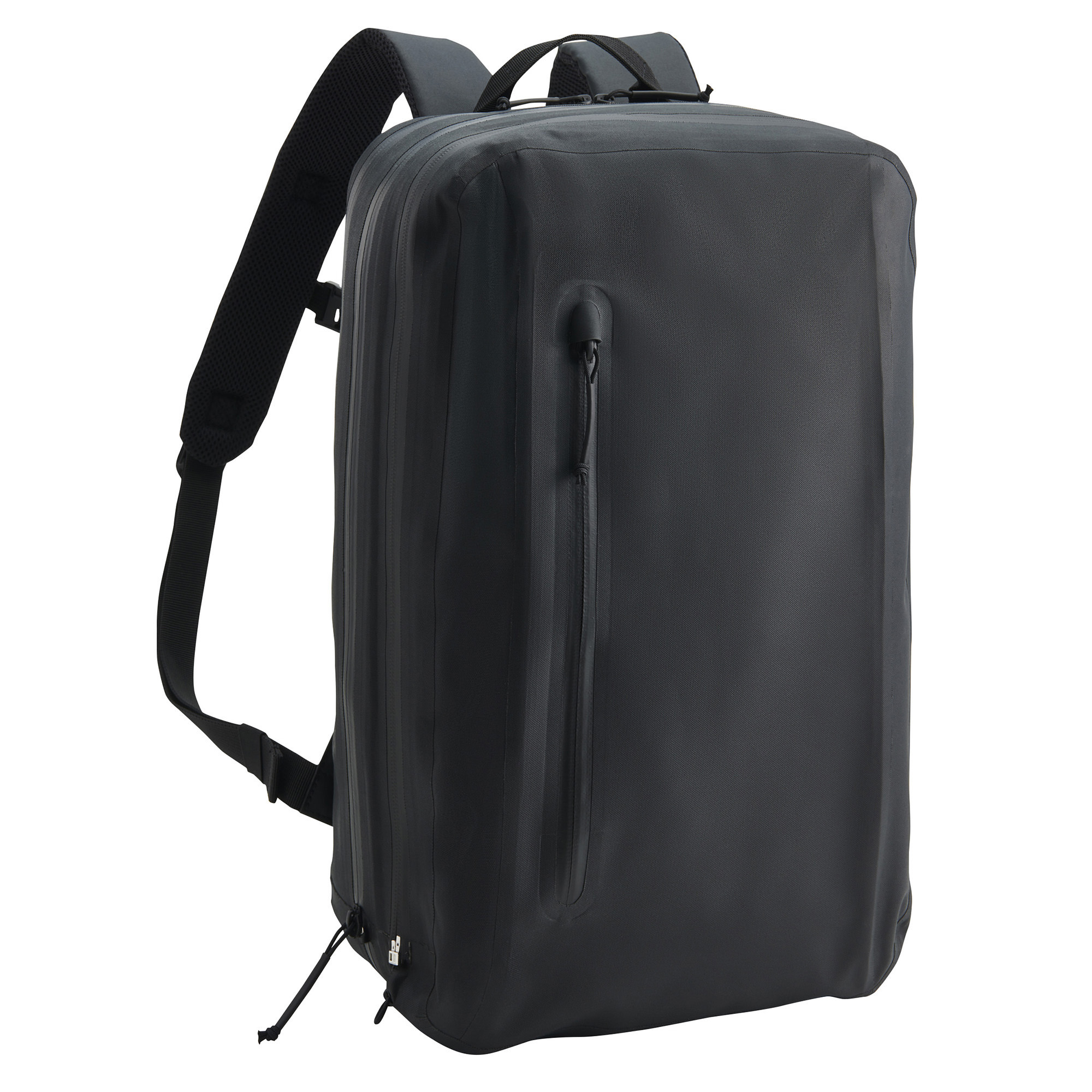 Acquire | Descente Allterrain's new backpack elegantly merges