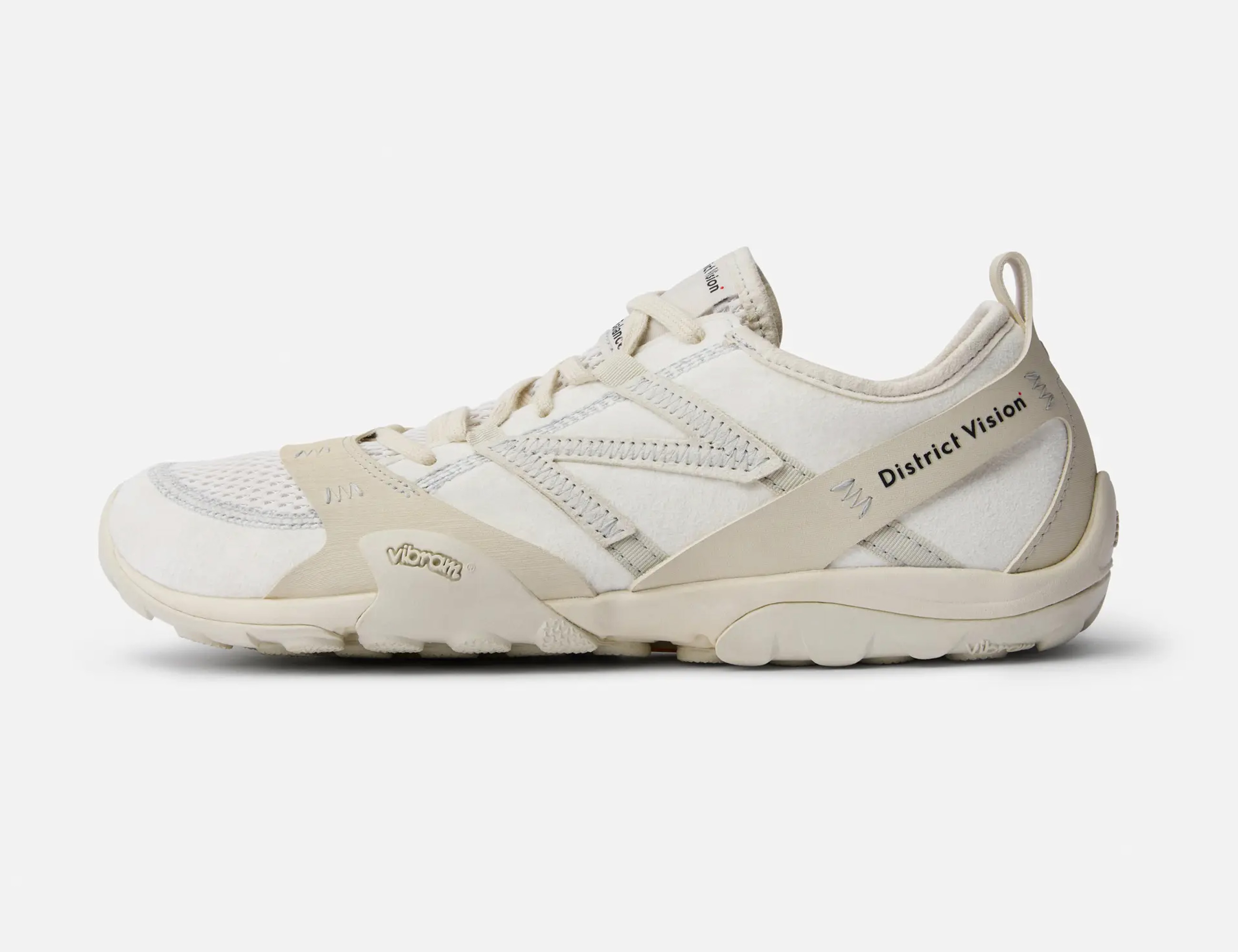 DistrictVision × NewBalance MT10 ディストリクト Acquire | District Vision and New Balance unveil a special