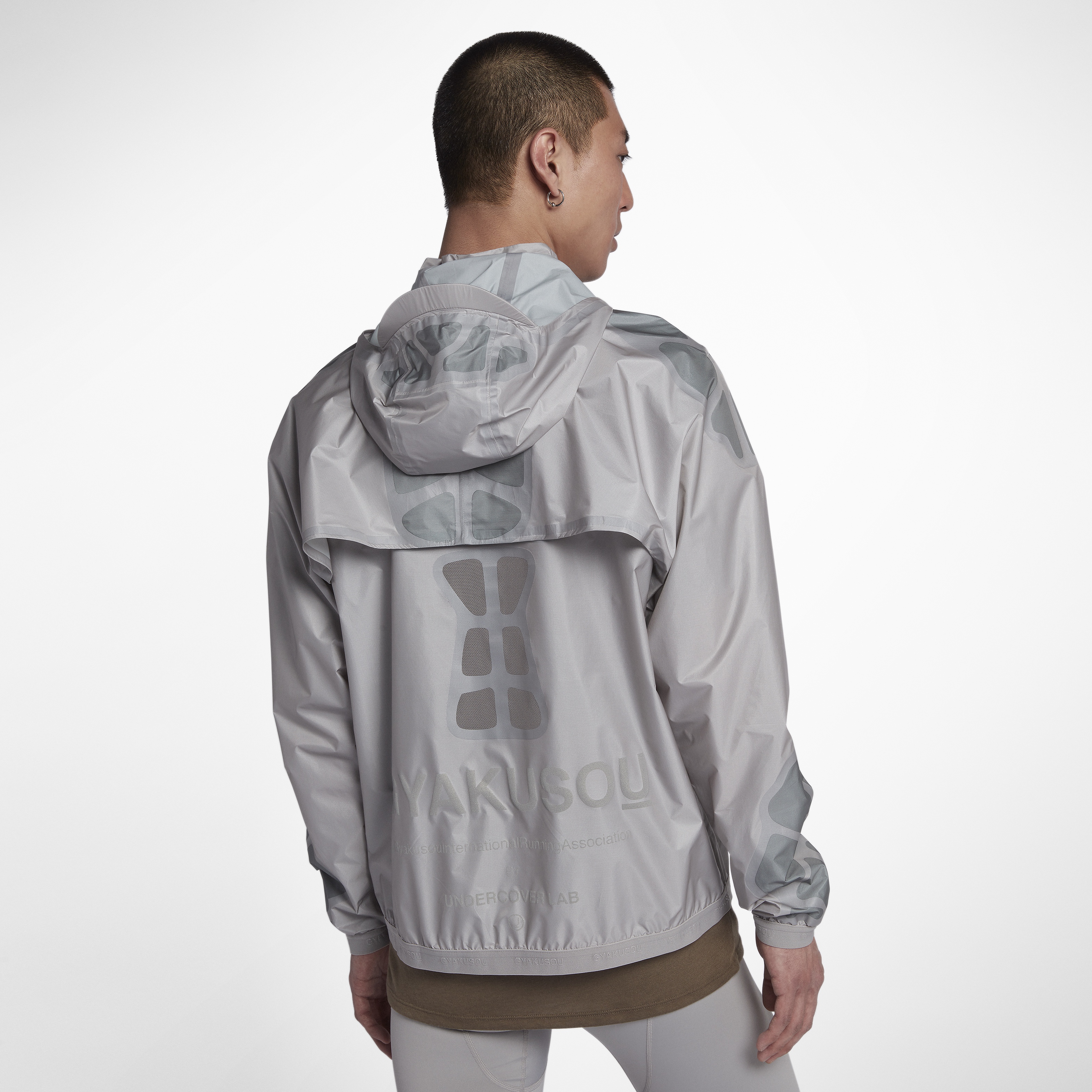gyakusou_hooded_jacket_2_77910.jpg