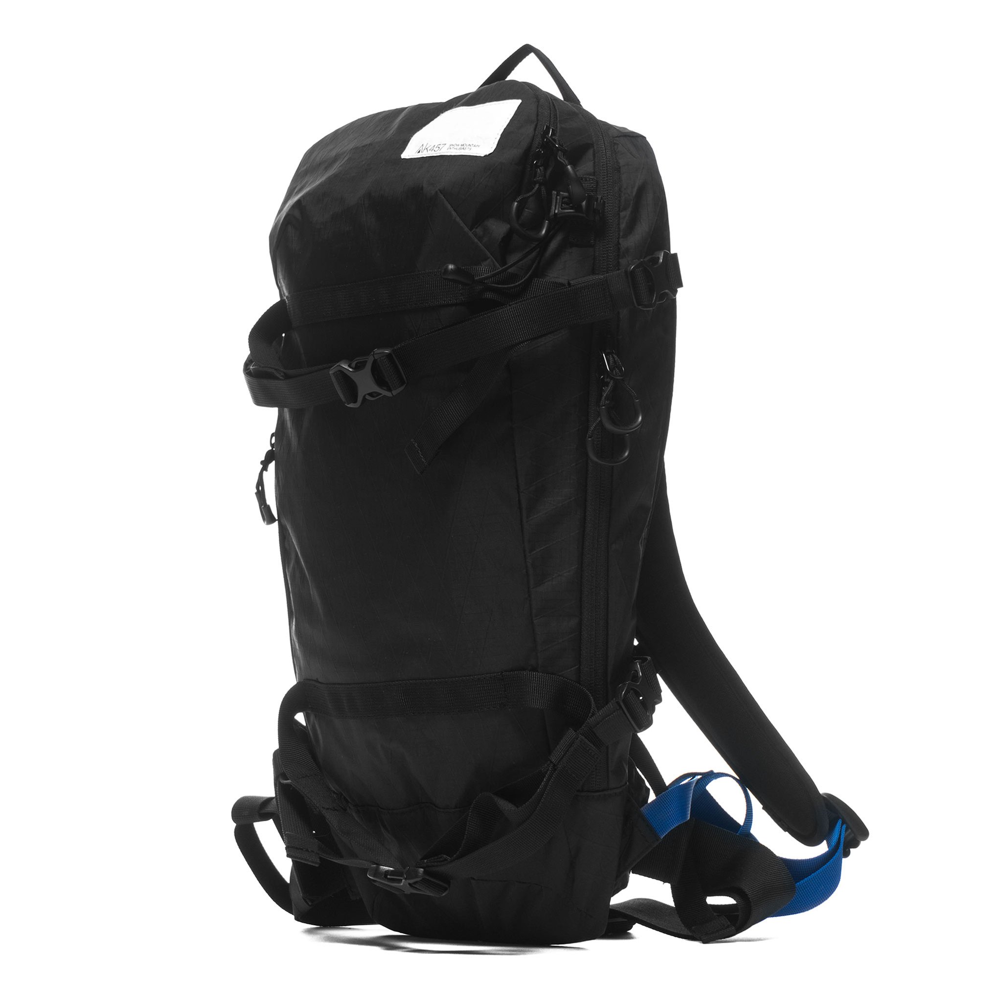 Acquire | Burton's AK457 line releases a capsule of rugged X