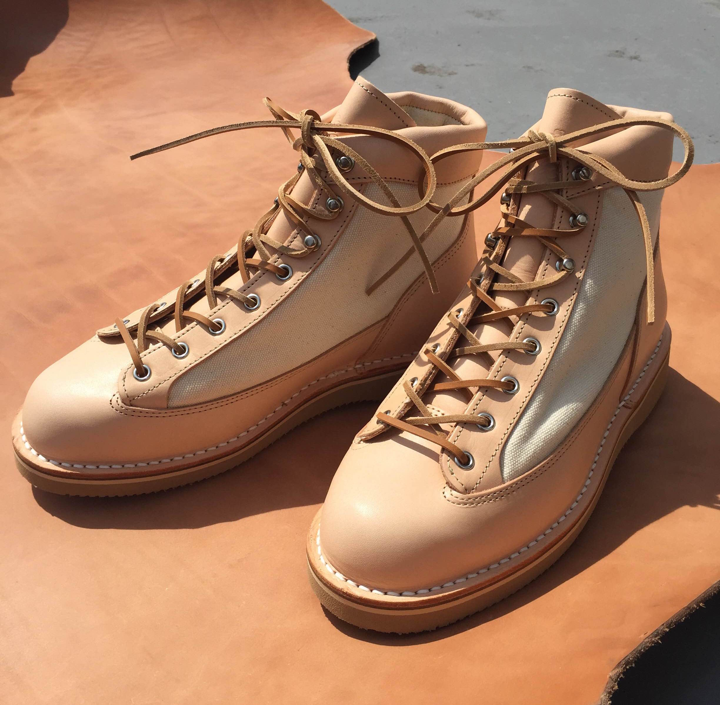Acquire | Danner Japan gives one of the brand's most popular