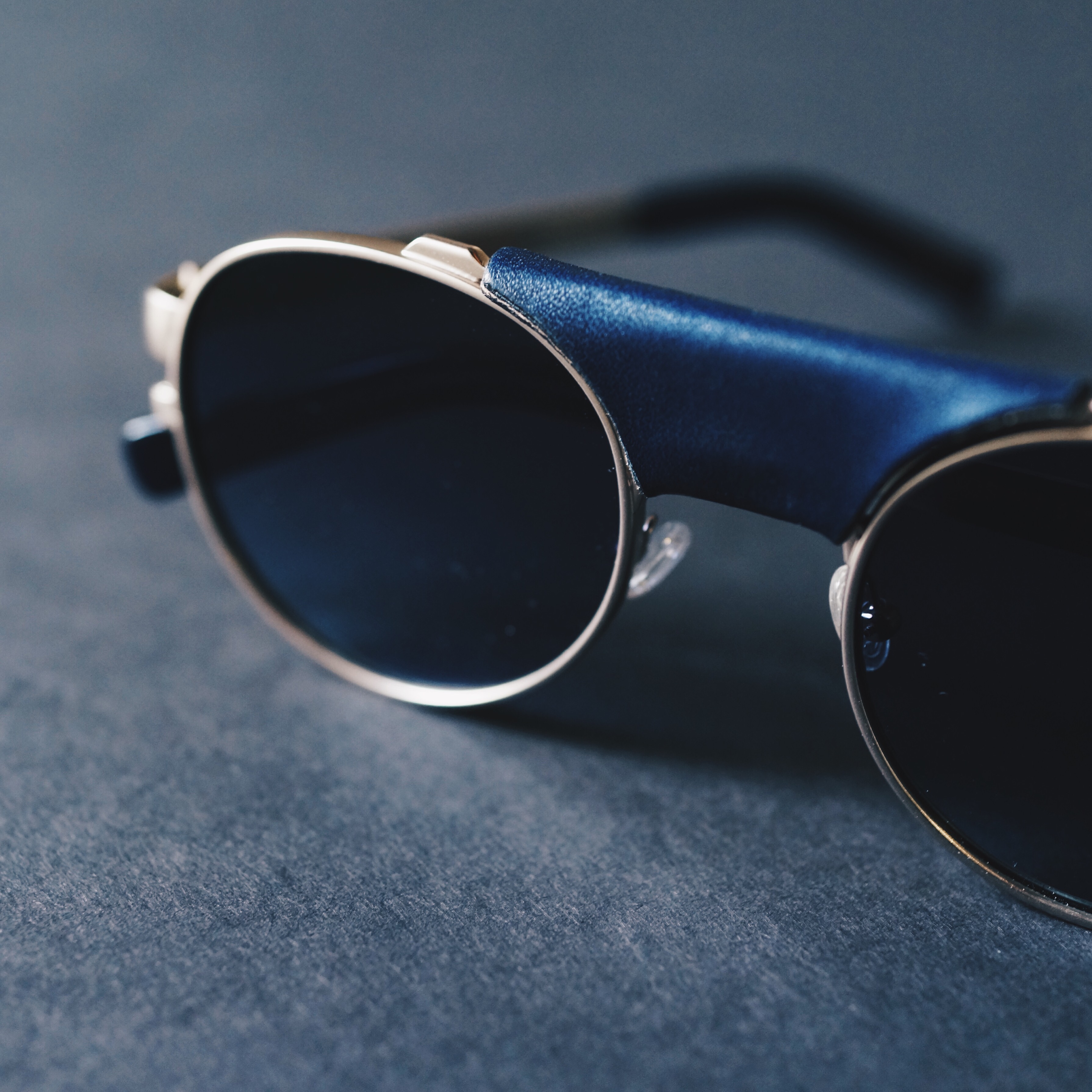 Acquire | Moscot for Simon Miller