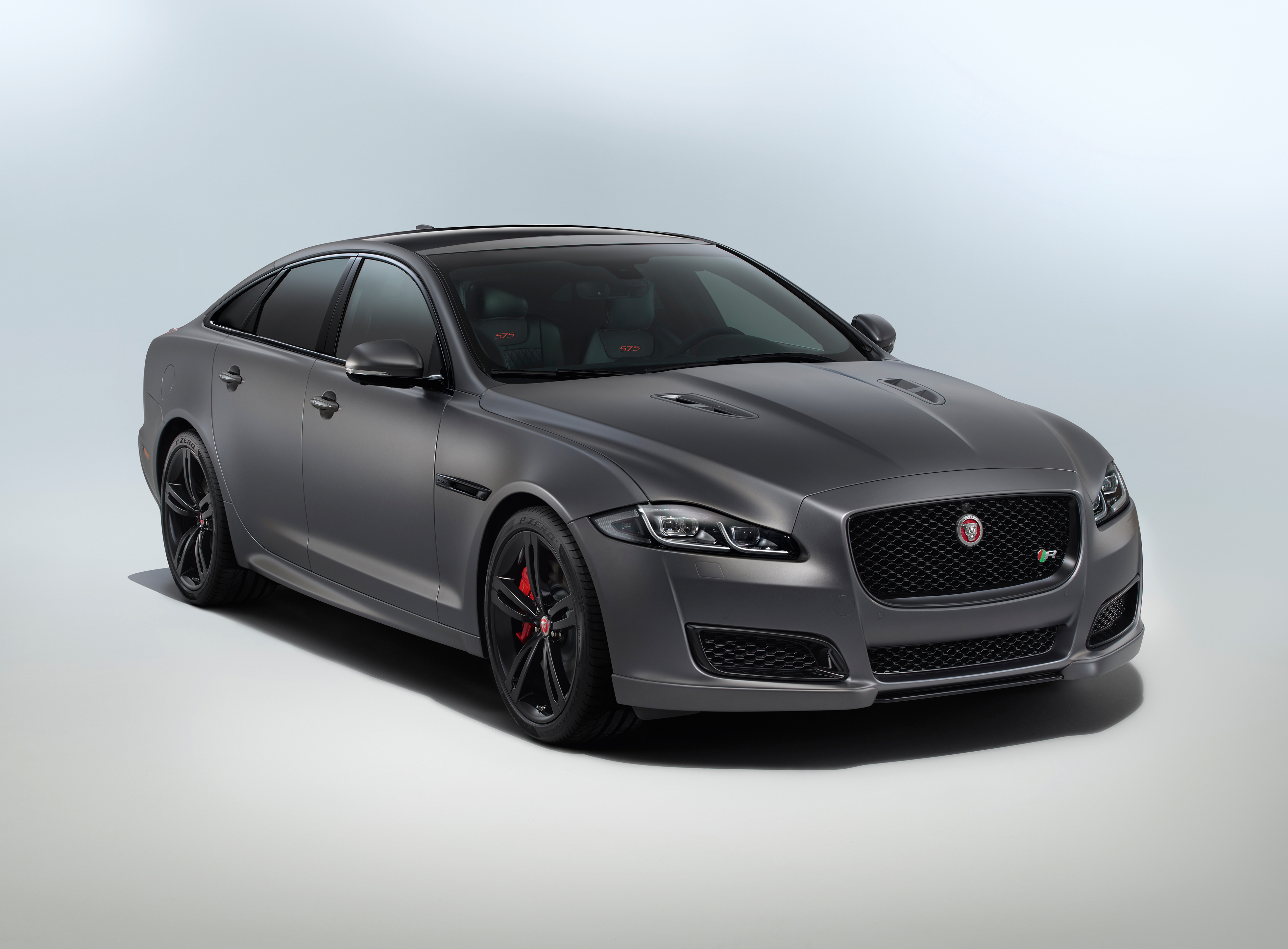 JUGUAR 自動車 jaguarxjr57518my017glhd-1.jpg