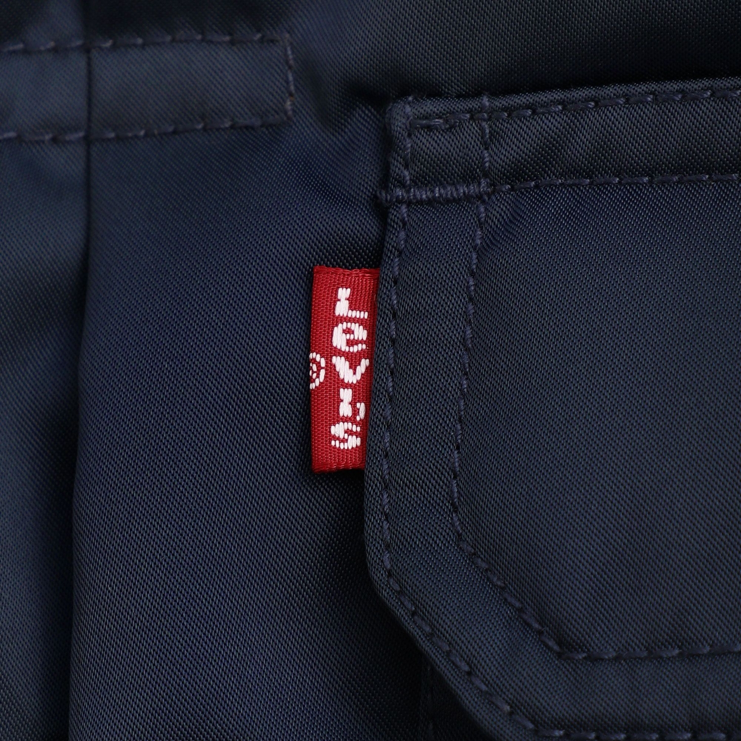 Acquire | Levi's Japan celebrates 85 years of Porter with a Tanker