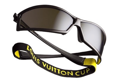 Acquire | Louis Vuitton LV Cup GM Sunglasses display picture 2