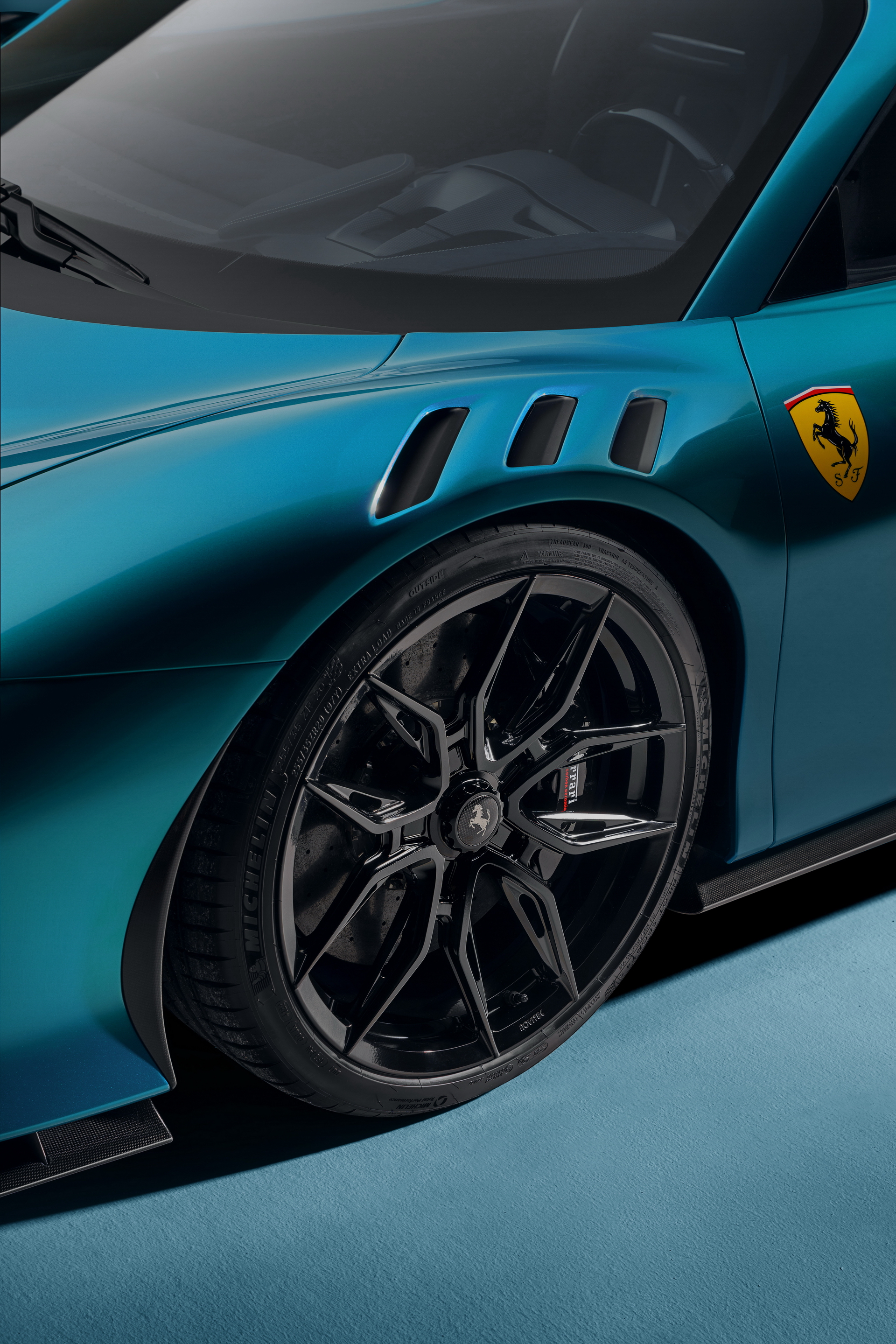 Acquire | The Ferrari SF90 XX Stradale pushes its performance even