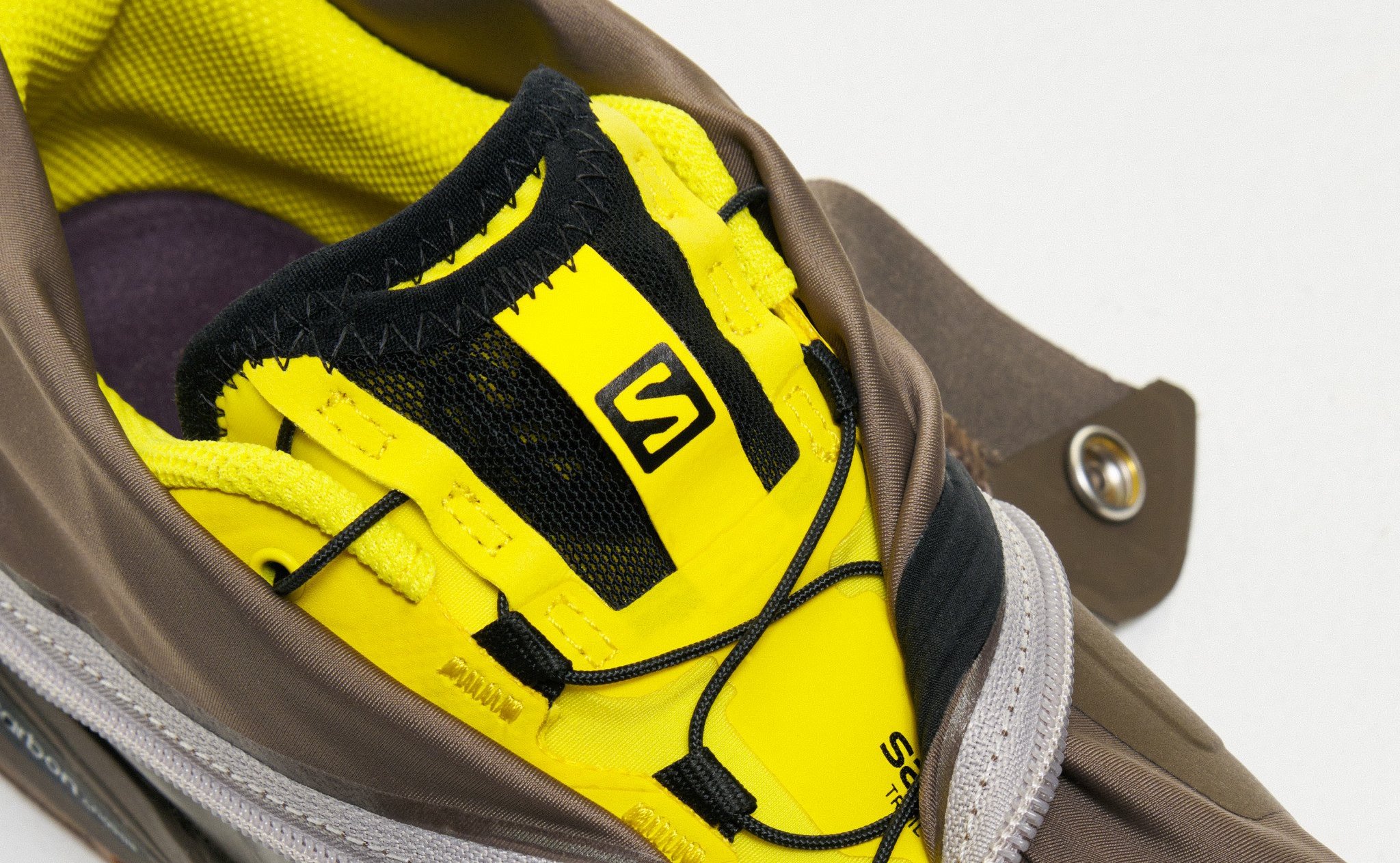 Acquire | Pas Normal Studios launches a limited edition Salomon XA