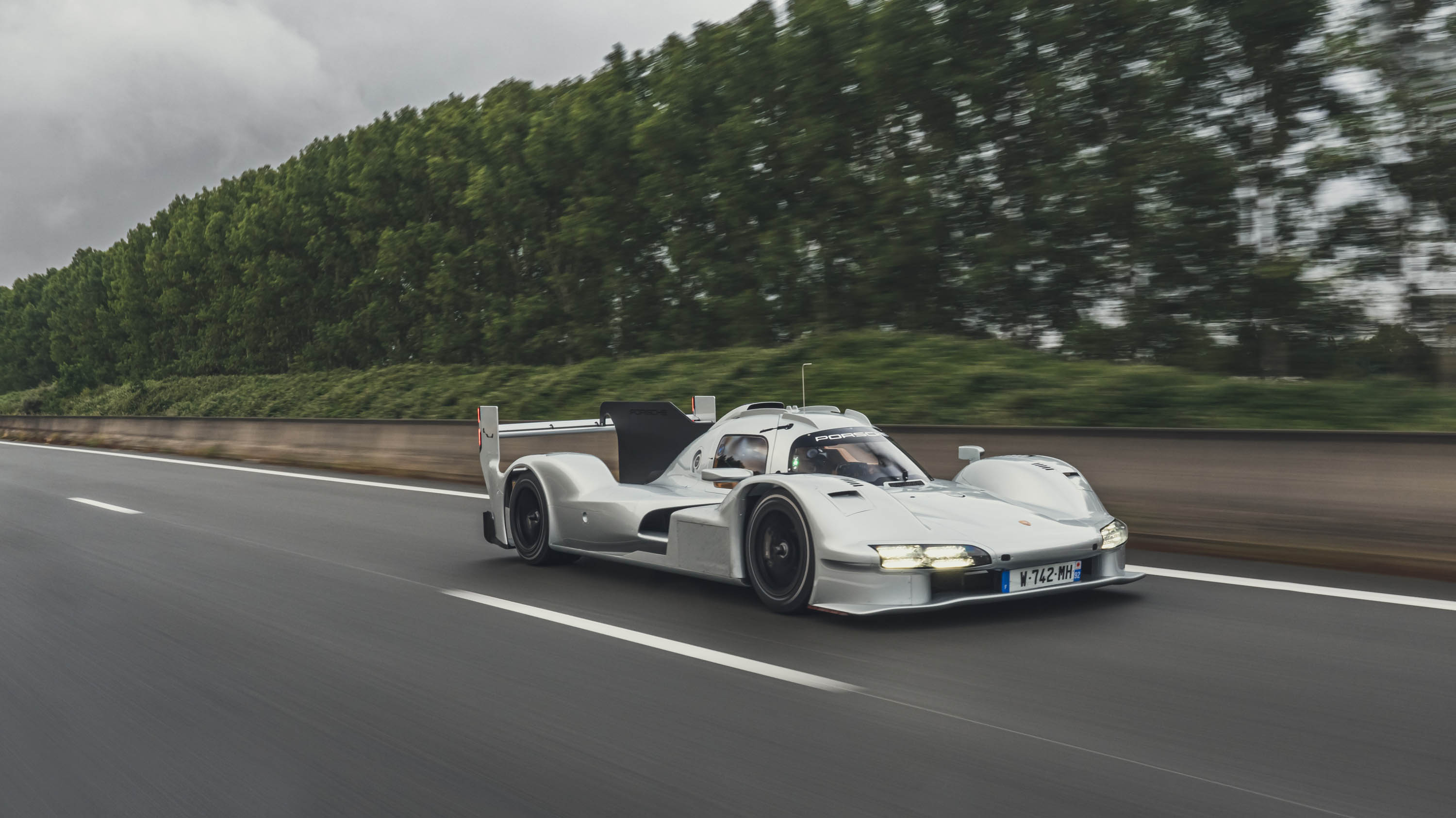 ハンス1 Porsche 963 n°4 24h Le Mans 2024 1/43 Spark S9112