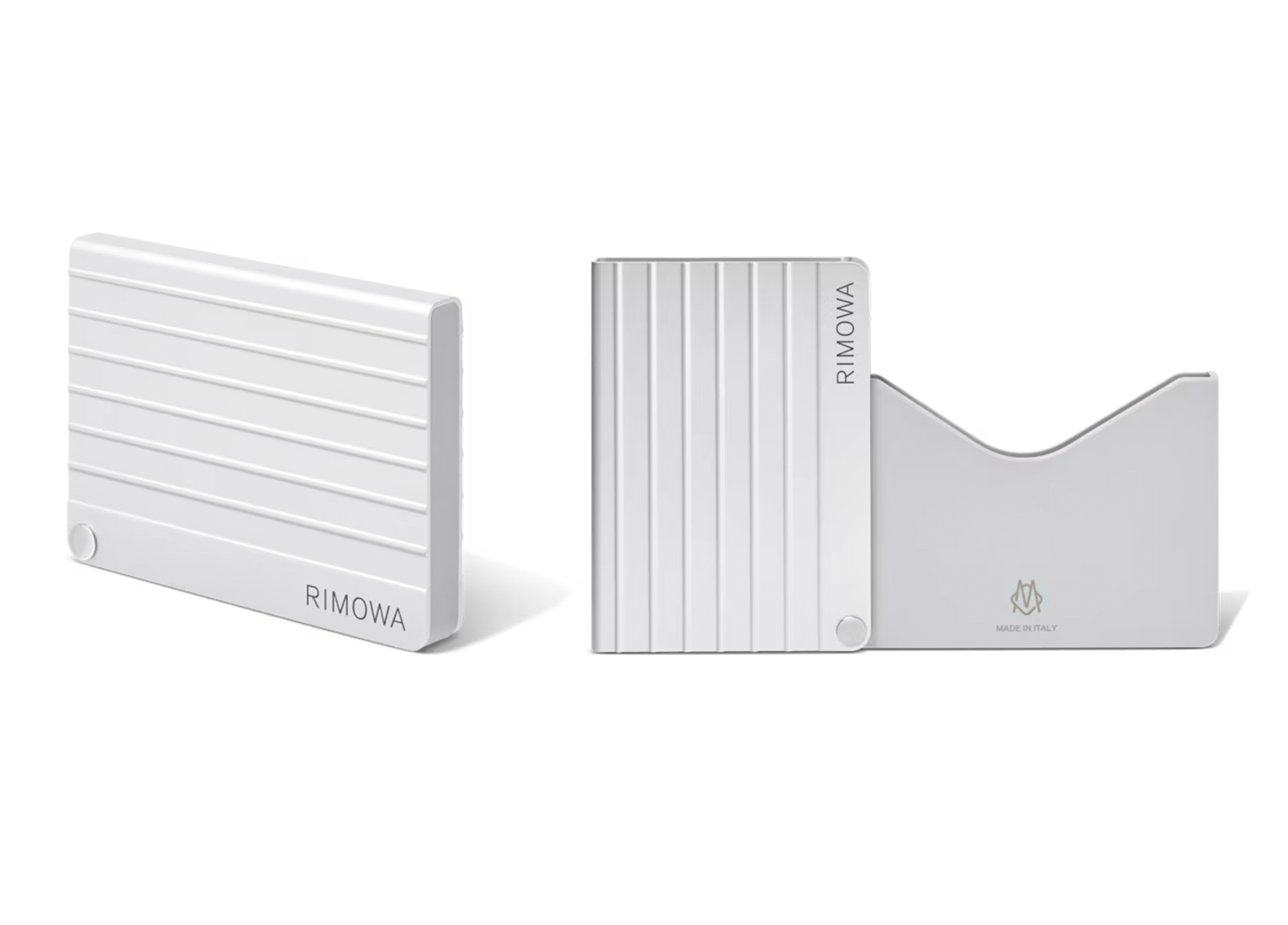 Acquire | Rimowa's Card Holder puts its aluminum grooves in your