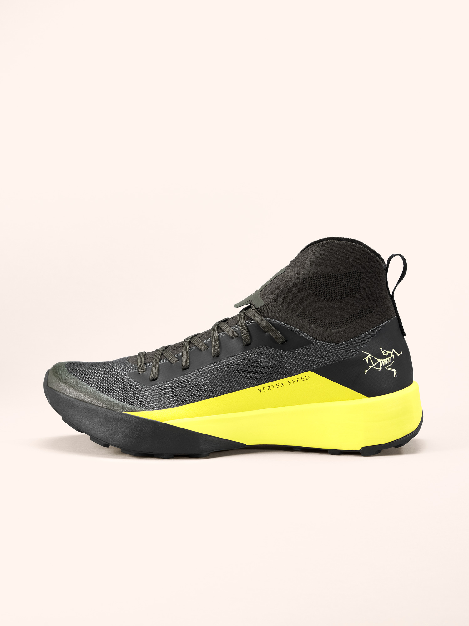 Acquire | Arc'teryx releases its new mountain running shoe