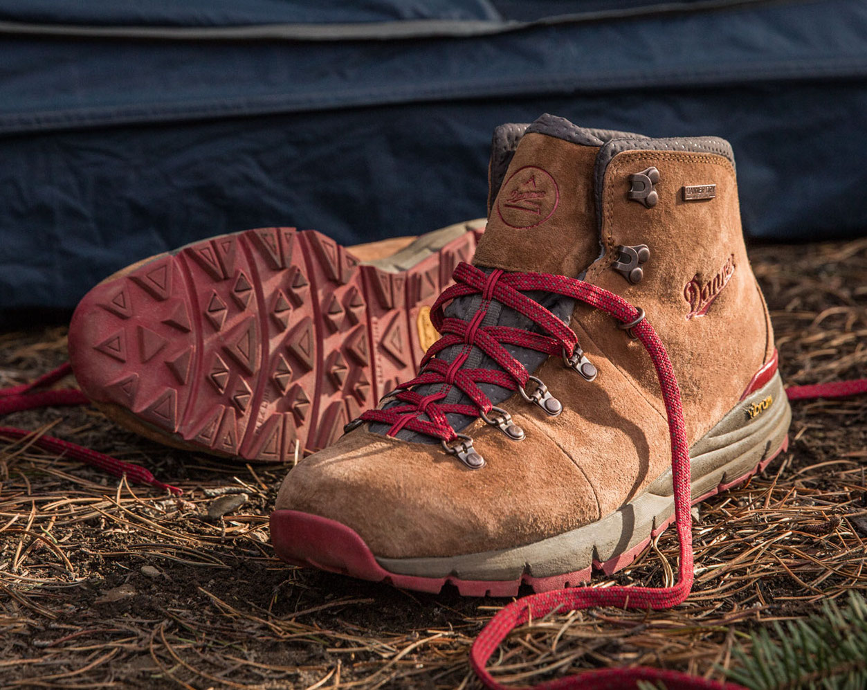 Acquire | Sophnet and Danner team up on a limited edition