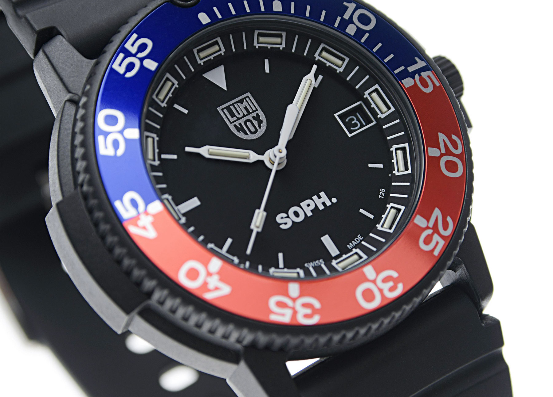 WTAPS Luminox 腕時計 000383_wtaps_main.jpg