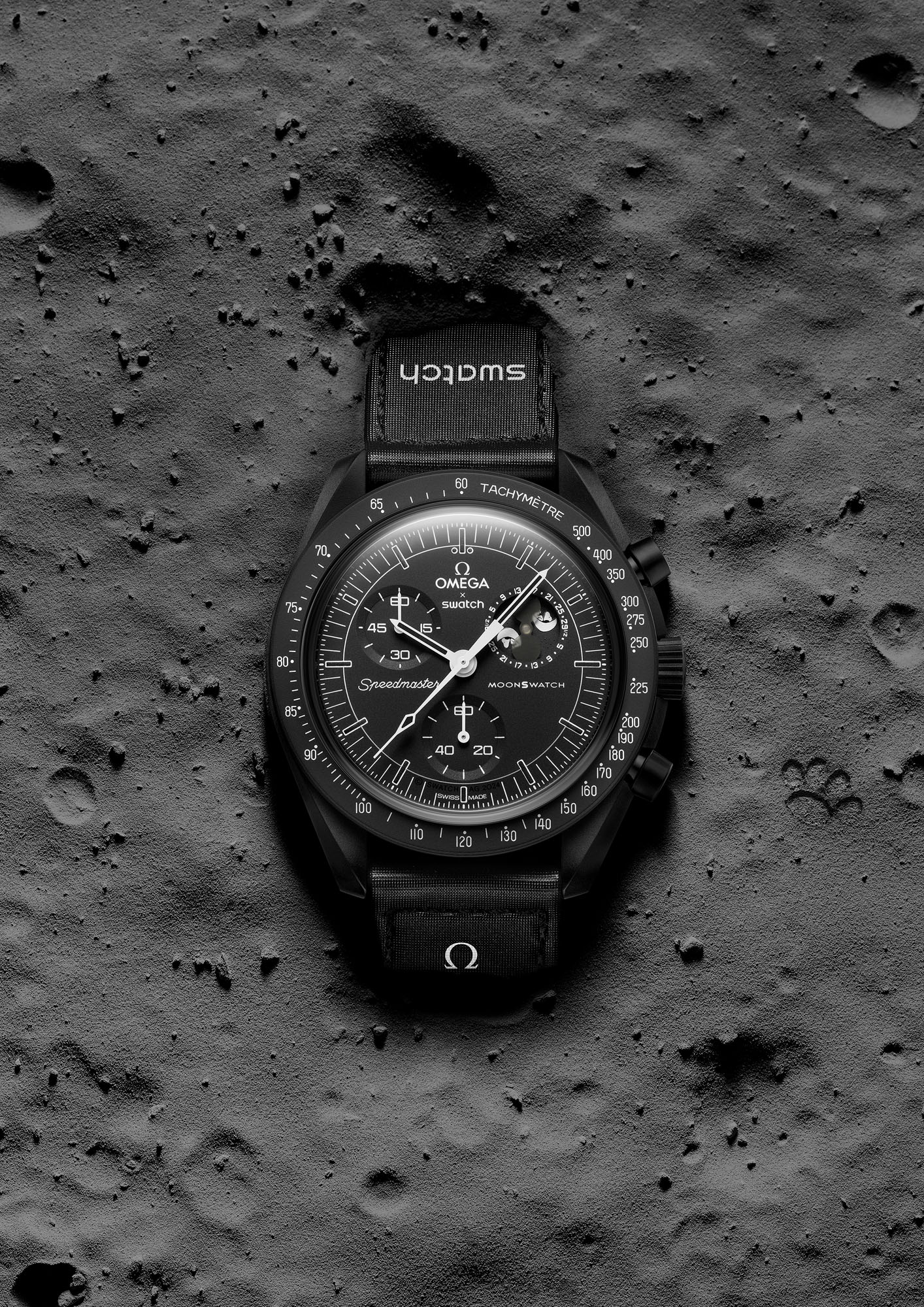 Acquire | Swatch and Omega's Snoopy-themed Mission to Acquire | Swatch and Omega's Snoopy-themed Mission to