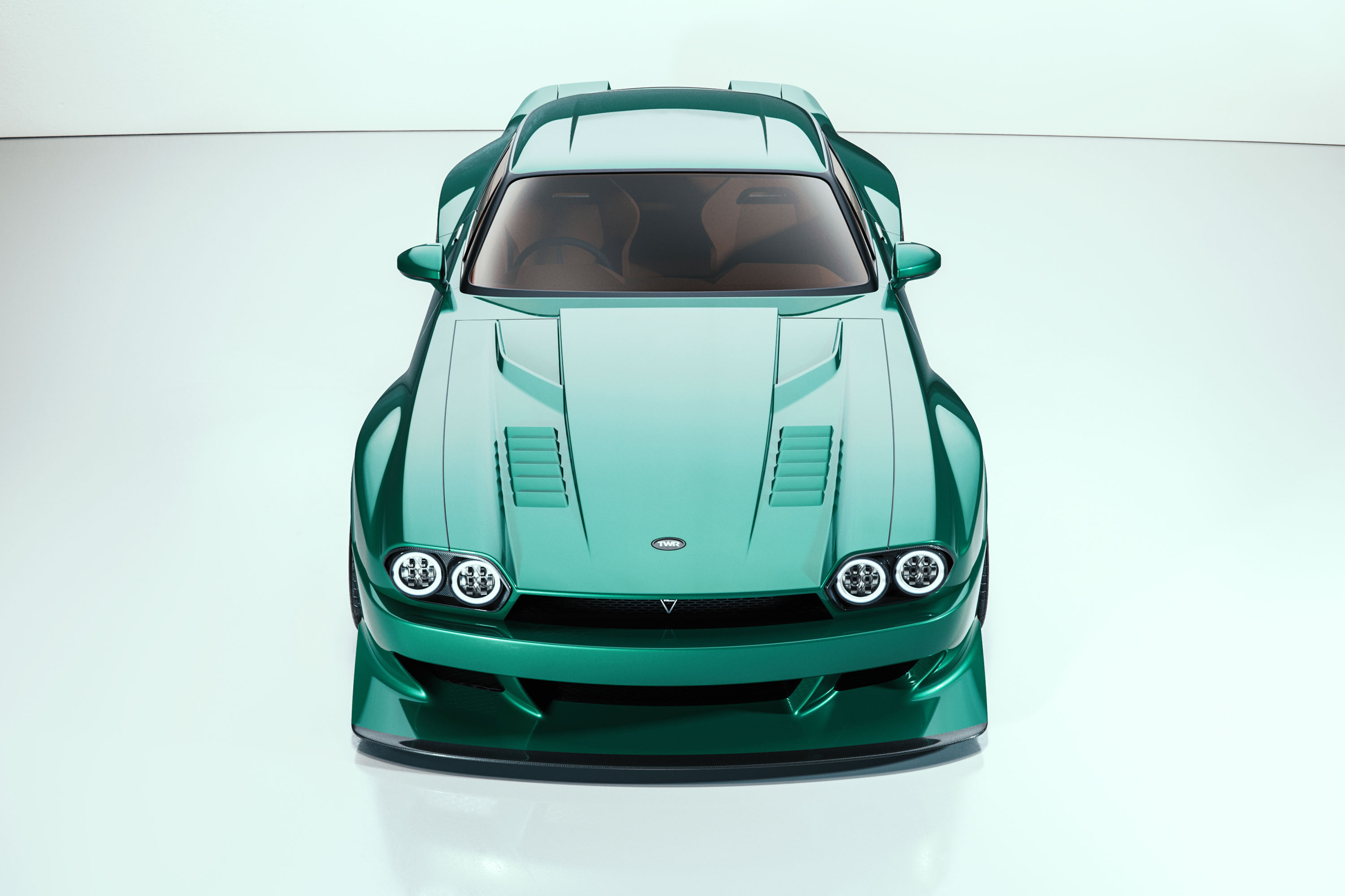 Acquire | TWR turns the Jaguar XJS into a 600 hp Super GT