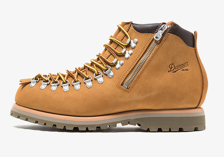 Acquire | Danner Japan gives one of the brand's most popular