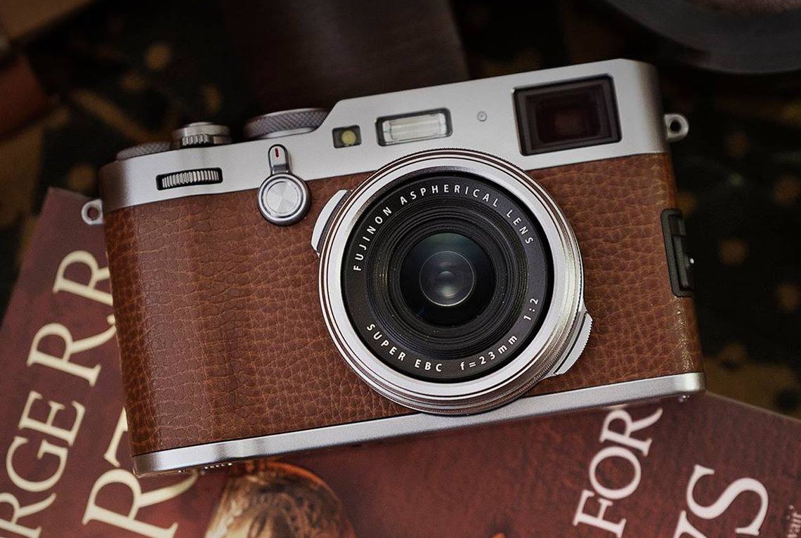 【レア】FUJIFILM X100F ブラウン レア品：ショット数2,232枚】FUJIFILM X100F ブラウン BROWN Limited