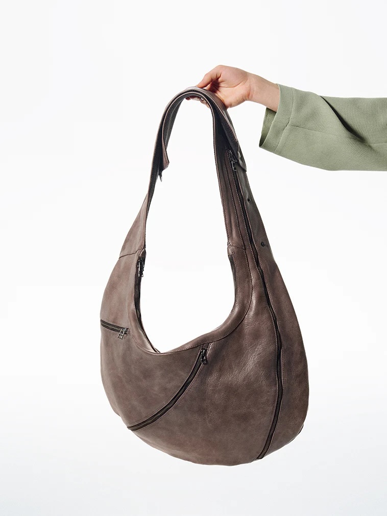 バッグ Archive Issey im product leather bag Acquire | IM MEN by Issey Miyake introduces a new shoulder bag
